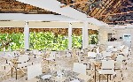 Restaurace bar u bazénu