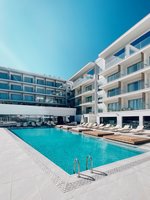 Hotel s bazénem