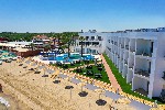 Pláž a hotel