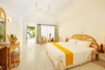 Maledivy, Ari Atol, Ari - HOLIDAY ISLAND RESORT