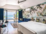 Lagoon beach pool villa