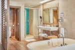 Overwater suita privátní bazén