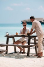 Strand grill