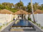 Tengerparti villa medencével - terasz