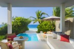 Beach pool vila