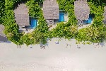 Beach suita pool