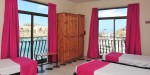 (Malta, Ostrov Malta, St. Julians) - BEACH GARDEN