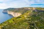 Malta_utesy_Dingli_Cliffs.jpg