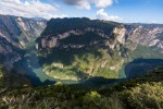 Panorama kaňonu Sumidero v Chiapas