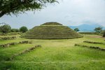 Pyramidy v Guachimontones