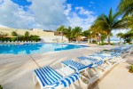 Resort s bazénem