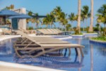 Hotel ROYALTON SPLASH RIVIERA CANCUN dovolenka