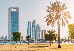 Abu Dhabi - kontrast přírody a moderní architektury, SAE