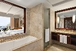 Hotel Shangri-La Al Husn Resort & Spa dovolenka