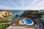 Hotel s bazénem