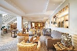 Lobby bar