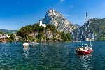 Jezero Traunsee v Solné komoře