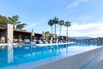 Infinity pool