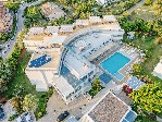 Hotel s bazénem