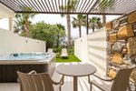 Dvoulůžkový pokoj Deluxe se soukormou jacuzzi