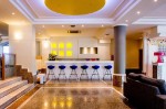 Lobby bár