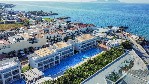Hotel s bazénem