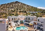 Hotel s bazénem