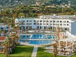 Hotel s bazénem