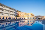 Hotel s bazénem