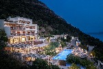 Večerní pohled na hotel 
