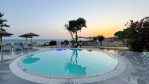 Hotel Ninos Grand Beach Hotel & Resort dovolenka