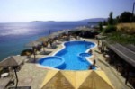 Řecko, ostrov Andros, Batsi - BLUE BAY VILLAGE
