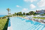 Hotel s bazénem