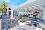 Cosmopolitan Bar