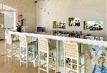 Lobby bar