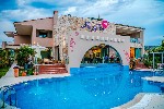Hotel s bazénem