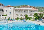 Hotel s bazénem