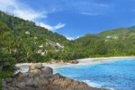 Seychely, Mahé, Mahé - BANYAN TREE SEYCHELLES - Pláž