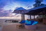 Jetty lounge