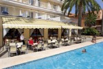 Hotel s bazénem