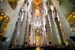 Barcelona_interier_Sagrada_Familia_Radynacestu_Pavel_Spurek_2015.jpg