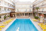 Hotel s bazénem