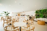Lobby bar