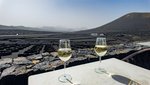 Kanarske_ostrovy_Lanzarote_sopecne_vinice_vino_Malvasia.jpg
