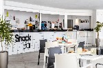 Snack bar