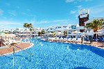 Hotel s bazénem