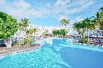 Hotel s bazénom
