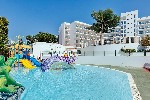 Hotel s bazénem