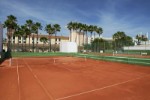 Tenisové kurty ve sportovním centru