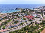 Resort a zátoka s pláží